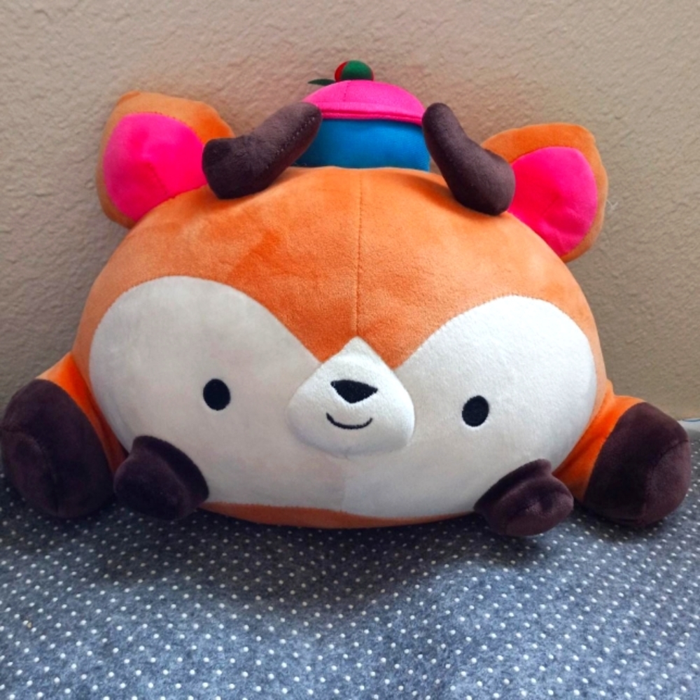 Smooshy mushy fox plush